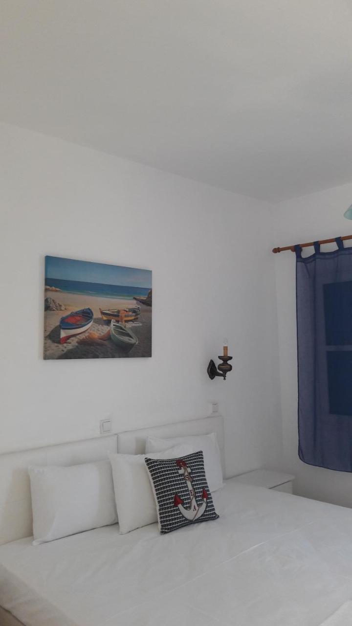 Pavlos Rooms Livadia  Ngoại thất bức ảnh