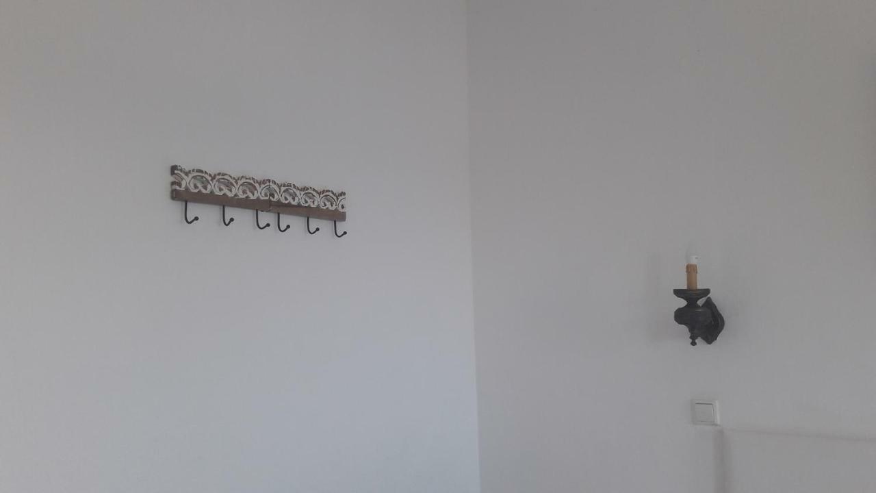 Pavlos Rooms Livadia  Ngoại thất bức ảnh
